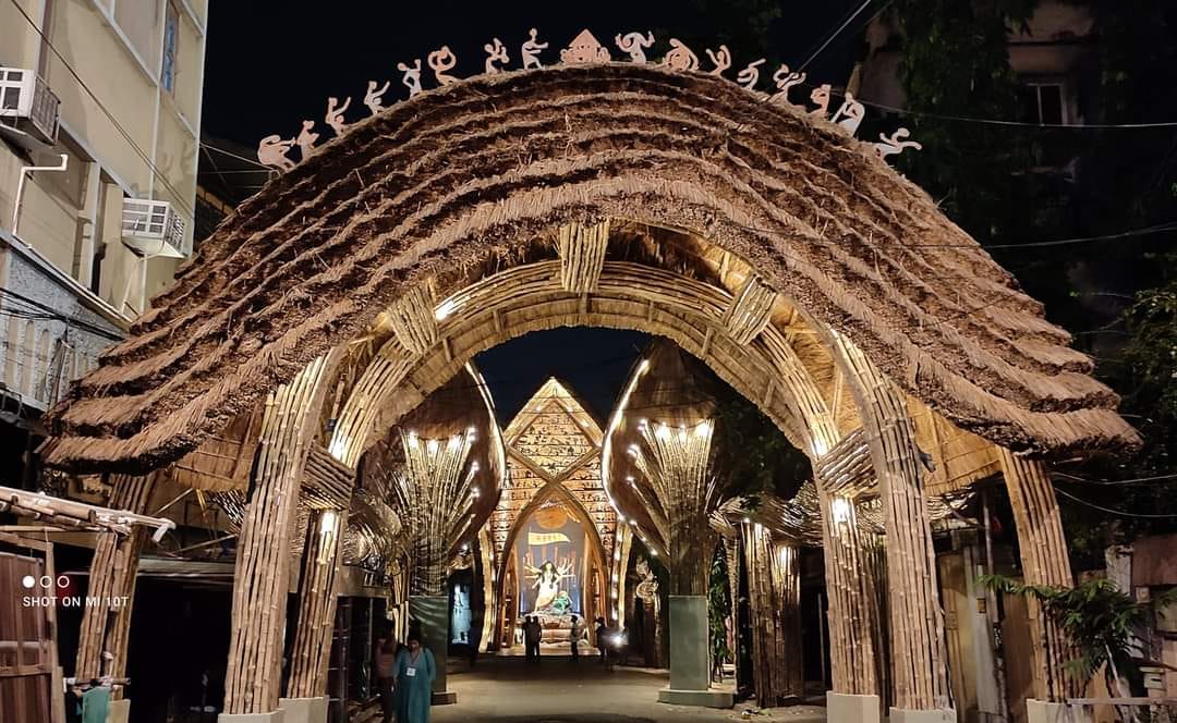 গড়িয়াহাট  হিন্দুস্থান  ক্লাব  সার্বজনীন দুর্গোৎসব!