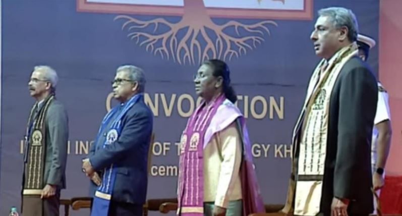 খড়্গপুর আইআইটির ৬৯তম সমবর্তন অনুষ্ঠানে রাষ্ট্রপতি!