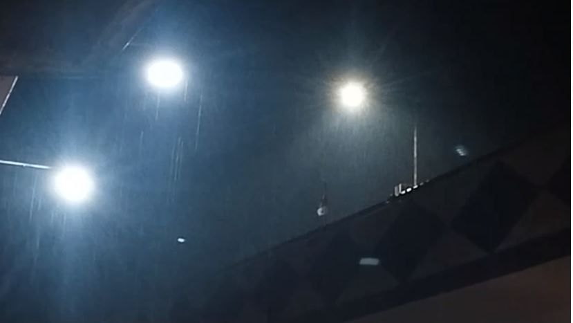 বুধবার সন্ধ্যা থেকে মেদিনীপুর শহর তৎসংলগ্ন এলাকা জুড়ে শুরু হয়েছে বৃষ্টি সঙ্গে ঠান্ডা বাতাস!