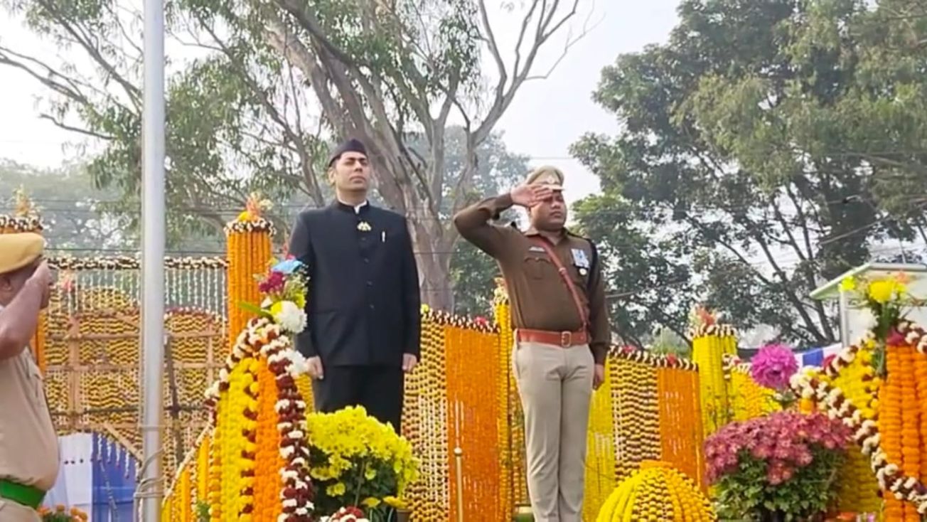 ৭৫ তম প্রজাতন্ত দিবস পালিত হলো মেদিনীপুরে পুলিশ লাইন গ্রাউন্ডে!
