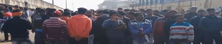 রাস্তায় গাড়ি চালাতে গেলে চালকদের মানতে হবে কেন্দ্রের নয়া নিয়ম!