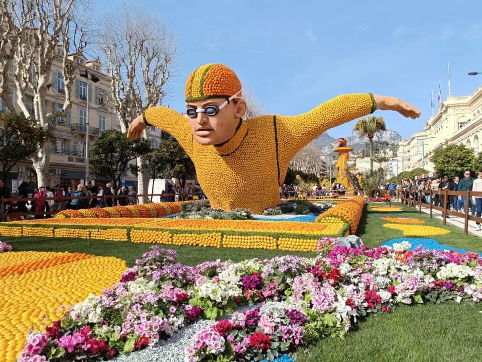 ফ্রান্সের দক্ষিণে ইতালির বর্ডারের লেবু উৎসব!