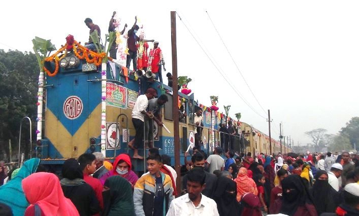 সেজে উঠছে মেদিনীপুর শহরের জোড়া মসজিদ!