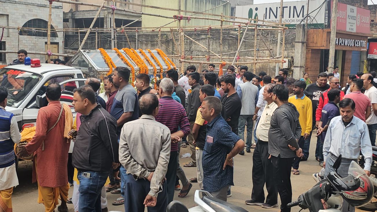 বদলে গেল প্রৌঢ়ার মৃতদেহ! গাফিলতির অভিযোগ দুর্গাপুরের একটি হাসপাতালের বিরুদ্ধে!