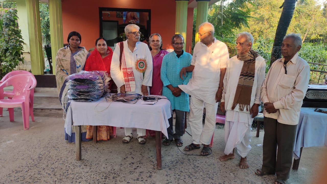 চক্ষু পরীক্ষা শিবির ও পড়ুয়াদের ব্যাগ বিতরণ!