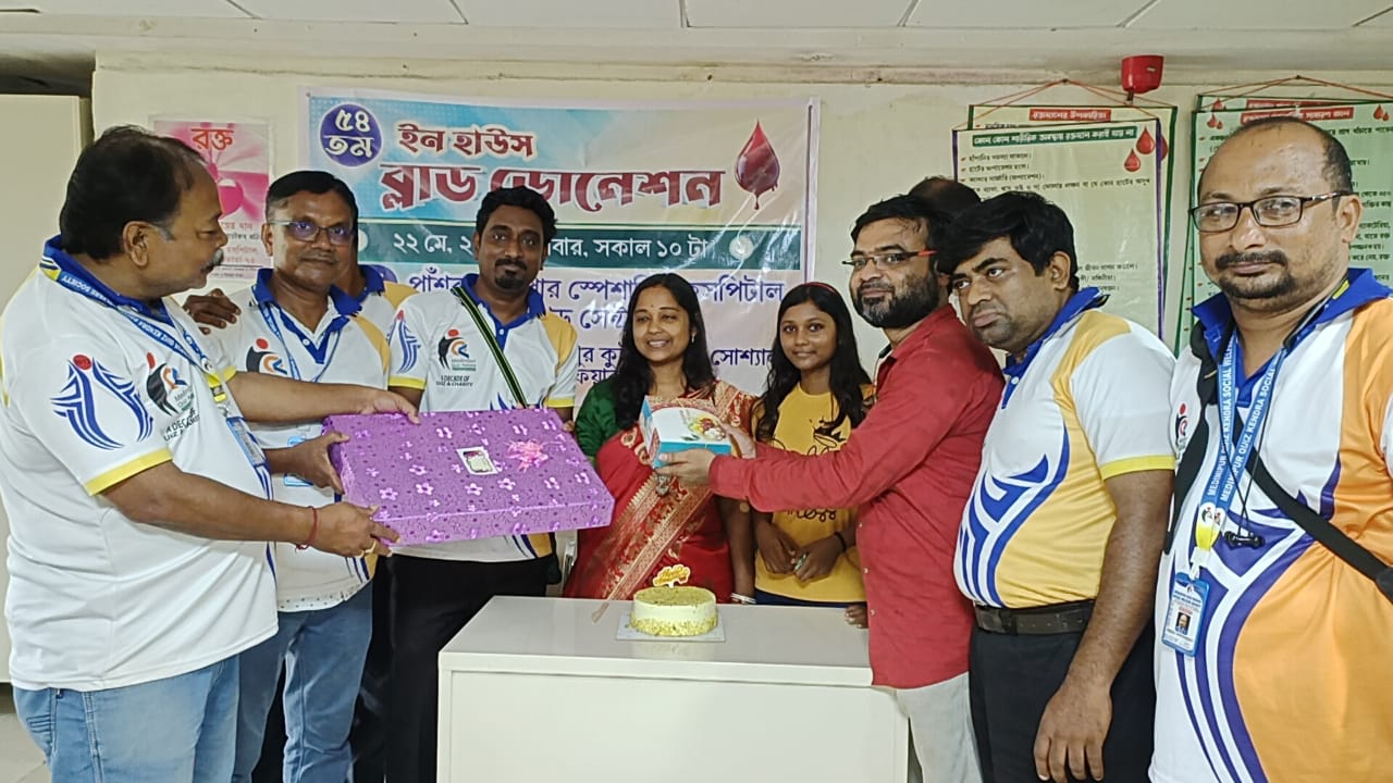 পাঁশকুড়াতে ‌বিবাহ বার্ষিকী উপলক্ষ্যে রক্তদান শিবির!