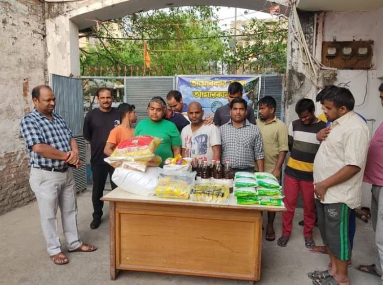 দিল্লিতে সুবর্ণ রৈখিক পরিবারের মানবিক প্রয়াস!