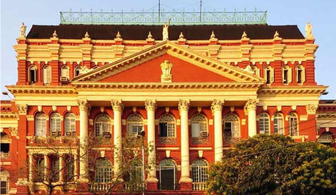 ঐতিহ্যবাহী রাইটার্স বিল্ডিংয়ের সংস্কার নিয়ে উচ্চ পর্যায়ের বৈঠক!