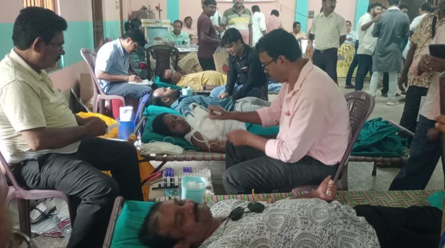 নিখিল বঙ্গ প্রাথমিক শিক্ষক সমিতির (এবিপিটিএ) উদ্যোগে রক্তদান শিবির!