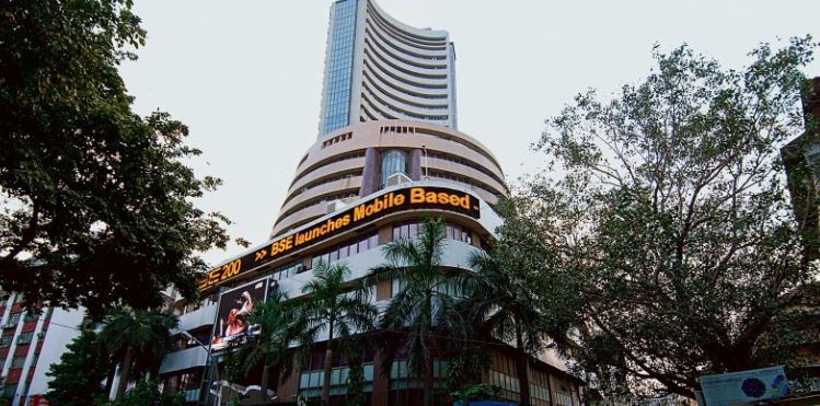 ভোটের প্রাথমিক ফল প্রকাশ্য়ে আসতেই নেতিবাচক প্রভাব!