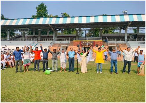 খড়গপুর রেলওয়ের ডিআরএম  কে.আর. চৌধুরী উদ্যোগে  সকাল ৭:৩০ থেকে খড়গপুর  SERSA স্টেডিয়ামে বিশ্ব পরিবেশ দিবস উদযাপন অনুষ্ঠানের আয়োজন করা হয়েছিল!