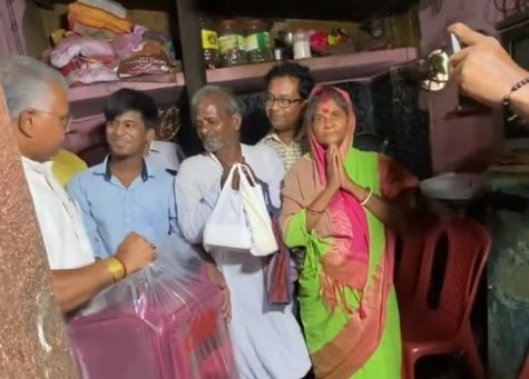 চেষ্টা-সাধনার অপর নাম সফলতা,অন্যতম উদাহরণ মালদার অভিজিতের!