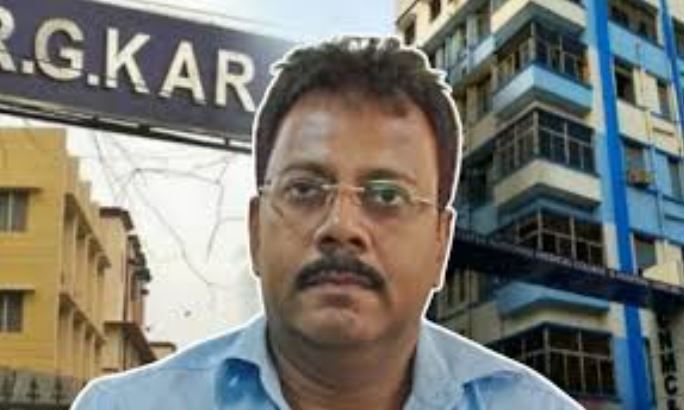 মাঝরাস্তা থেকে আর জি কর কলেজ ও হাসপাতালে  প্রাক্তন অধ্যক্ষ সন্দীপ ঘোষকে ধরলো  সিবিআই!