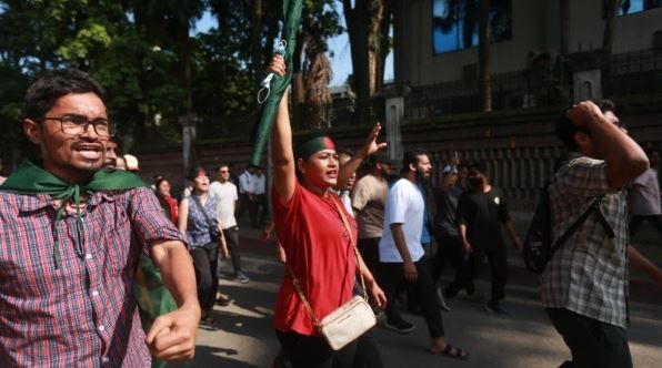 রাত দখলের আদলে এবার ঢাকায় শেকল ভাঙার পদযাত্রার ডাক, যৌন হেনস্থার বিরুদ্ধে ১৩ দফা দাবি!