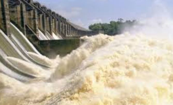 রাজ্যকে না জানিয়ে জল ছাড়ছে ডিভিসি!