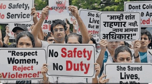 আজ দেশের মোট ৫৫ হাজার হাসপাতালে চিকিৎসা পরিষেবা কার্যত থমকে!