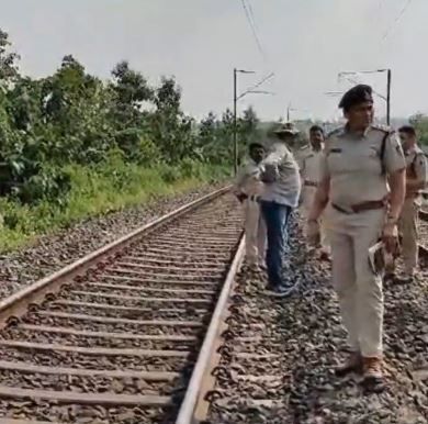 সাম্প্রতিক সময়ে দেশের নানা জায়গায় ট্রেন জেহাদের ষড়যন্ত্র!