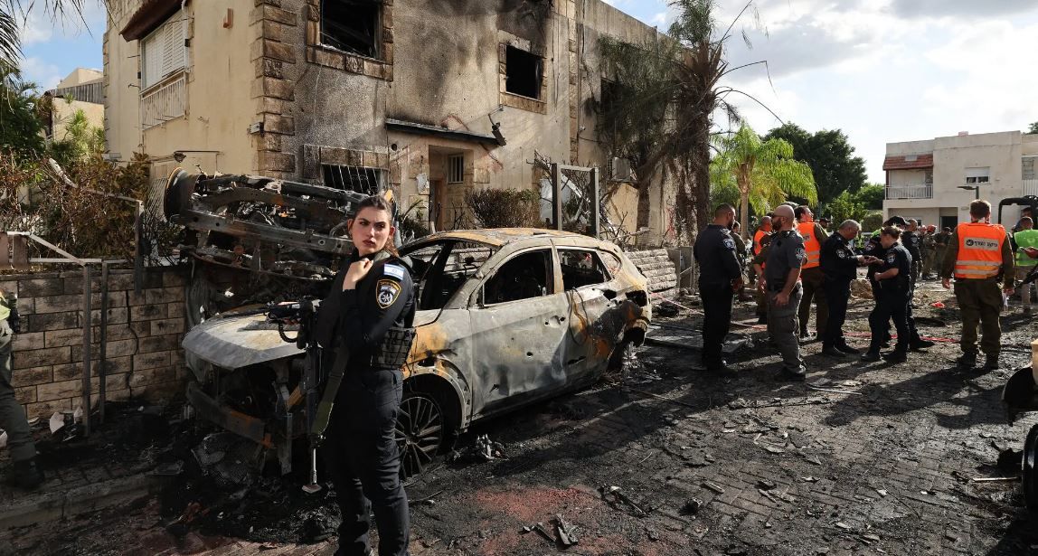 ইসরায়েল বৃষ্টির মতো রকেট ছুড়ল হিজবুল্লাহ!