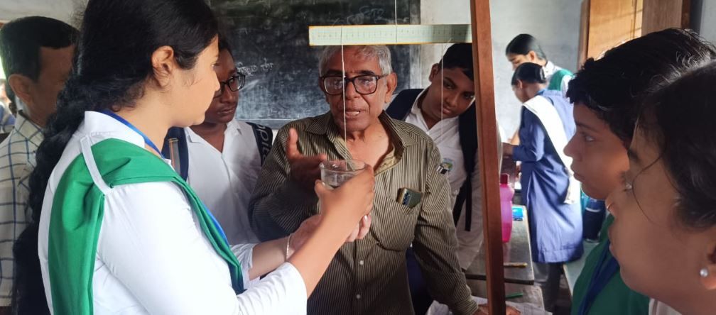 পাঁচখুরি দেশবন্ধু হাইস্কুলে বিষয় ভিত্তিক মডেল প্রদর্শনী,কর্মশালা ও আলোচনা চক্র!