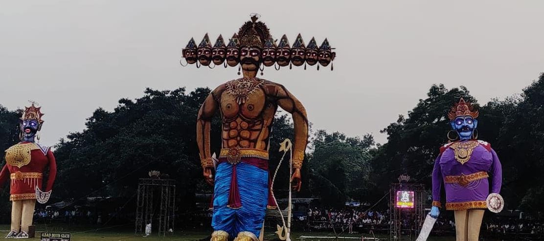 খড়গপুর শহরে এক ঐতিহ্যমন্ডিত অনুষ্ঠান ‘রাবণ দহন’ বা ‘রাবণ বধ’!