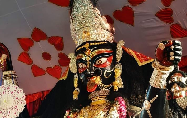 নৈহাটির বড়মার কাহিনী!