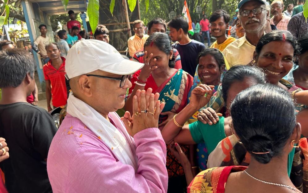 শনিবার জঙ্গলমহলে মেদিনীপুর বিধানসভার উপ নির্বাচনের তৃণমূল প্রার্থী সুজয় হাজরা!