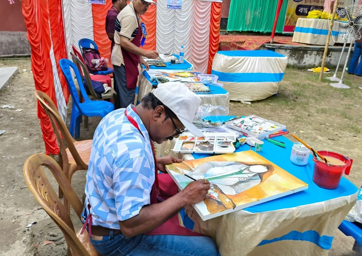 গারিফা সেনপাড়া স্পোর্টিং ক্লাবের উদ্যোগে লাইভ পেইন্টিং ও বিতরণ কর্মসূচি!