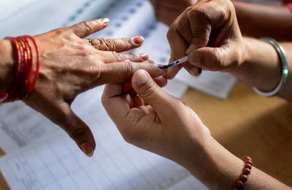 ঝাড়খণ্ডে দুটি ধাপে ভোট হচ্ছে,বুধবার প্রথম দফায় ভোট পড়লো ৬৪.৮৬%!