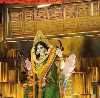 সরস্বতী পুজোয়  চুটিয়ে জমজমাট মজা করলো "সিনেমা সরস্বতী" আয়োজনকারীরা  টলিউডের অভিনেতা অভিনেত্রীদের নিয়ে!