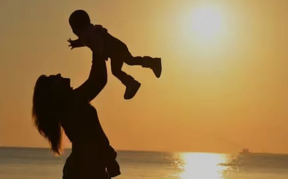 পঞ্চমবার কন্যা সন্তানের জন্মের পর,পটাশপুরের এক বাবা তার নিষ্পাপ সন্তানকে ৫ লক্ষ টাকায় বিক্রির অভিযোগ?