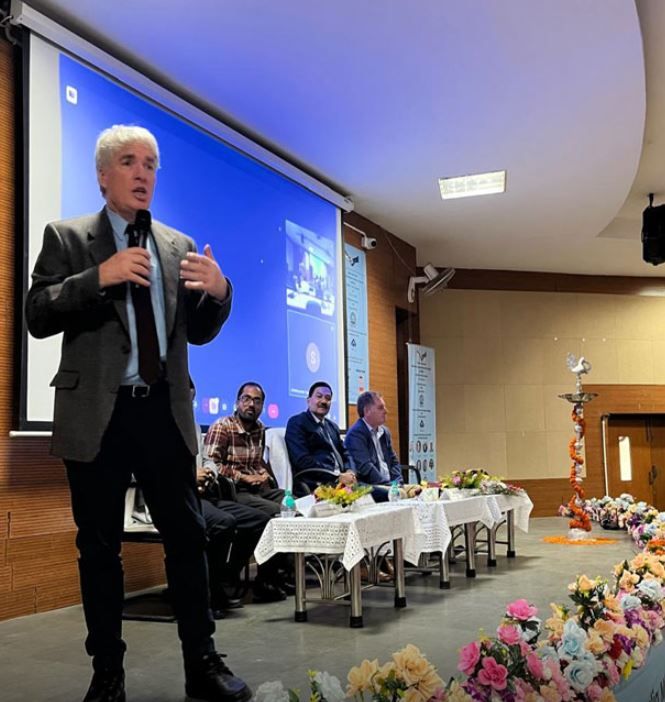 ভারত-অস্ট্রেলিয়া মিনারেল স্কলার নেটওয়ার্কের অধীনে NIT দুর্গাপুর দ্বারা আয়োজিত গ্রীন স্টিলের স্বল্পমেয়াদী উপর কোর্স!