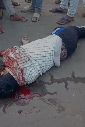 খড়গপুরে সাত সকালে ট্রাকের ধাক্কায় স্কুটি চালকের মৃত্যু!