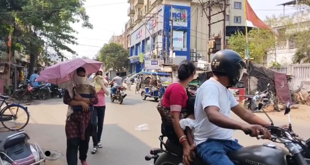 মার্চেই জেলায় জেলায় তাপপ্রবাহের পরিস্থিতি,আশঙ্কা এবার হয়তো ৫০ ডিগ্রি সেলসিয়াস অতিক্রম!