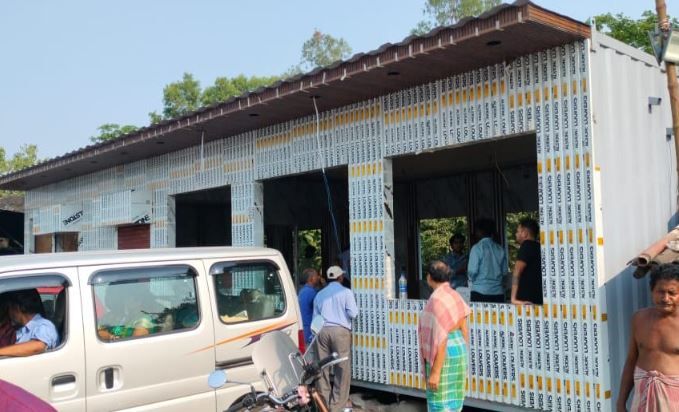 কোলাঘাটের বরদাবার  সংলগ্ন  বেআইনি নির্মাণ!