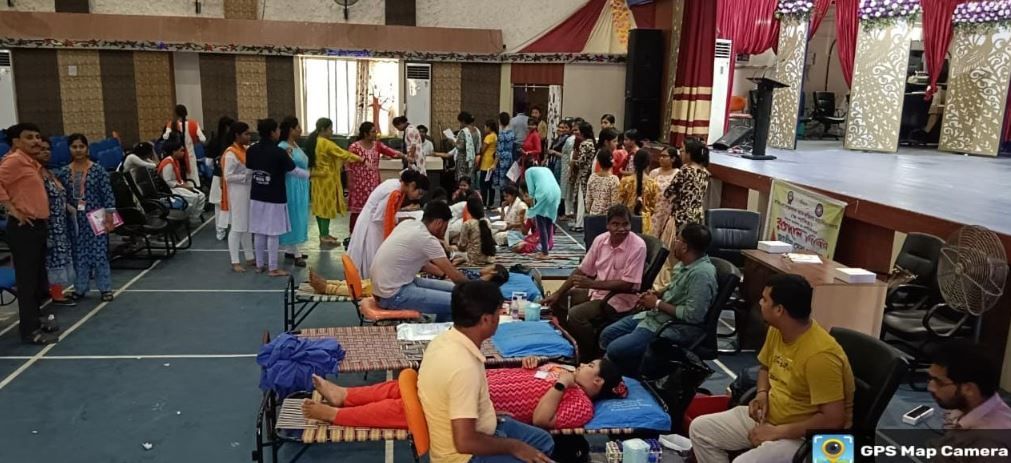 রাজা নরেন্দ্রলাল খান মহিলা মহাবিদ্যালয়ে  রক্তদান শিবির!