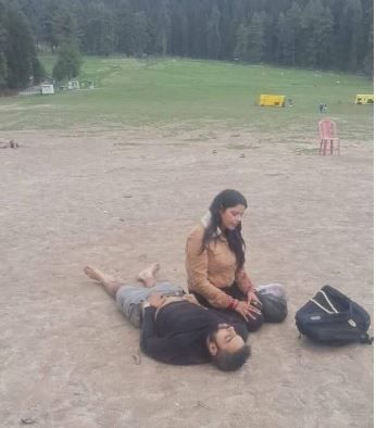 ভূস্বর্গে এবার নিরীহ পর্যটকদের ওপর জঙ্গিদের হামলার ঘটনা ঘটে গেল!