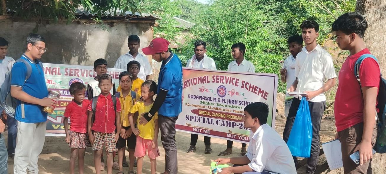 বিশ্ব বই দিবসে পালিত হলো পশ্চিম মেদিনীপুর জেলার গোদাপিয়াশাল এম জি এম হাইস্কুলের এন এস এস ইউনিটে!