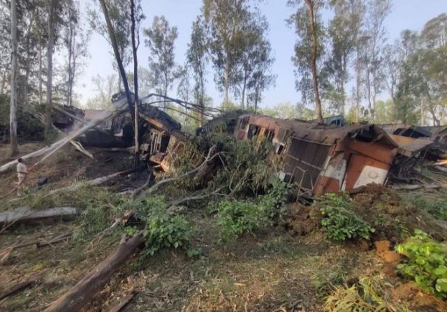 ER Press Release: কাহালগাঁও থেকে নিউ ফরাক্কা পর্যন্ত এনটিপিসি পরিচালিত নিজস্ব লাইনে দুটি মালগাড়ির সংঘর্ষ : ভারতীয় রেলের সঙ্গে কোনও সম্পর্ক নেই!