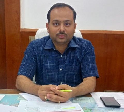 খড়গপুর রেলওয়েতে নতুন সিনিয়র ডিভিশনাল কমার্শিয়াল ম্যানেজার তথা পি.আর.ও দায়িত্ব এলেন!