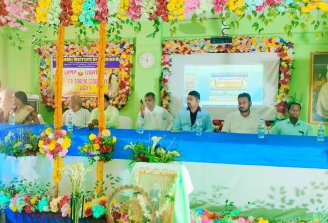 পশ্চিম মেদিনীপুরের  শালবনী  জে. এন.এম ইনস্টিটিউট অফ নার্সিং উদ্যোগে রক্তদান শিবির!