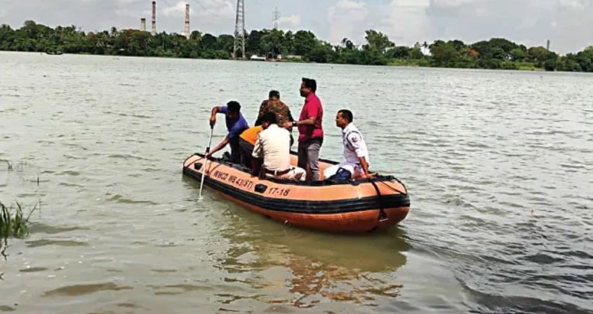 একদিনে গঙ্গায় স্নান করতে তলিয়ে গিয়ে মৃত্যু হল চার জনের!