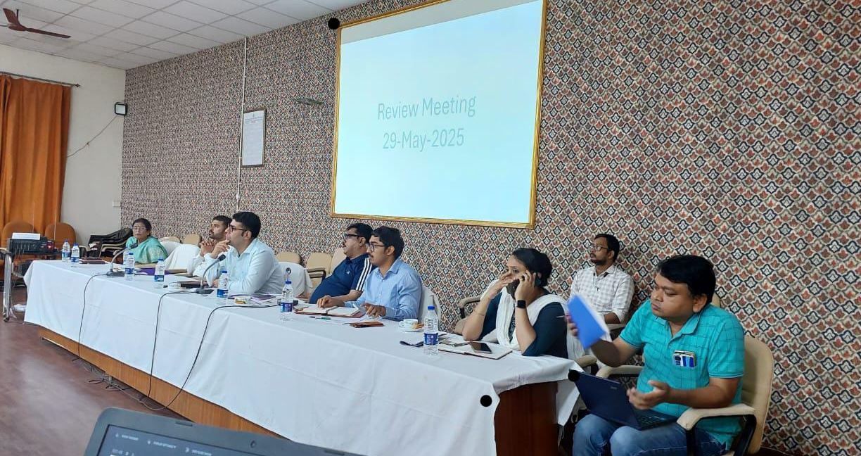 আইআইটি খড়গপুরের এক ছাত্র করোনাভাইরাসে আক্রান্ত, পশ্চিম মেদিনীপুরের সমস্ত প্রশাসন ও স্বাস্থ্য কর্মকর্তাদের সাথে বিশেষ বৈঠক !