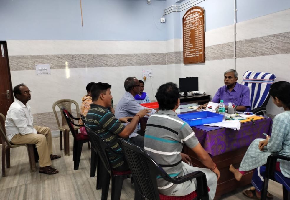 খড়গপুর মহকুমা হাসপাতালের কিছু সমস্যা নিয়ে ডেপুটেশন!
