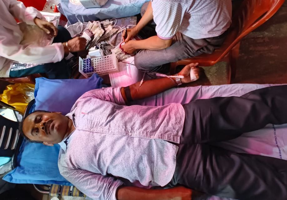 বিবেকানন্দ যুব মহামন্ডলের উদ্যোগে রক্তদান শিবির!