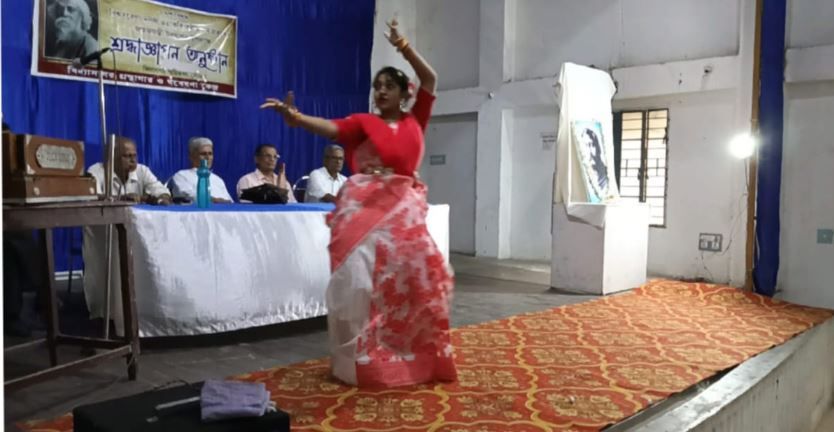 বিশ্বকবি রবীন্দ্রনাথ ঠাকুরের ১৬৫ তম জন্মদিবস পালন!