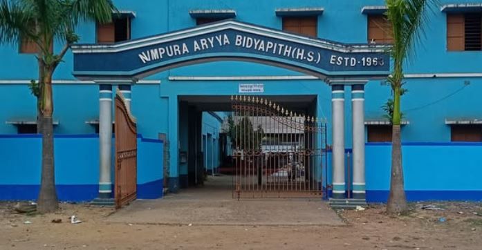 সবকিছু জানার পরেও পশ্চিম মেদিনীপুর জেলা ডিআই বিভ্রান্ত করছেন?