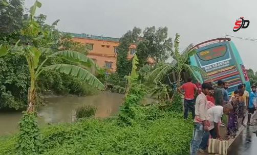 দীঘা কাঁথির নন্দকুমার জাতীয় সড়কে নাচিন্দার কাছে দুর্ঘটনা!