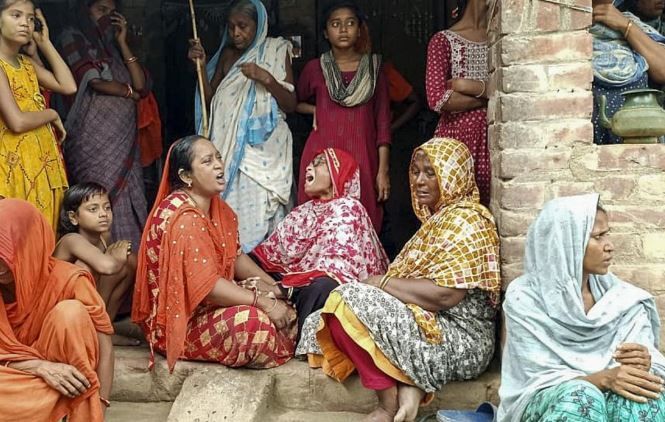 উত্তর ২৪ পরগনার কালীগঞ্জে নির্বাচন-পরবর্তী 'বিজয় উল্লাসে' ভেঙে পড়ল একটি পরিবার,৯ বছরের শিশুর মৃত্যু!