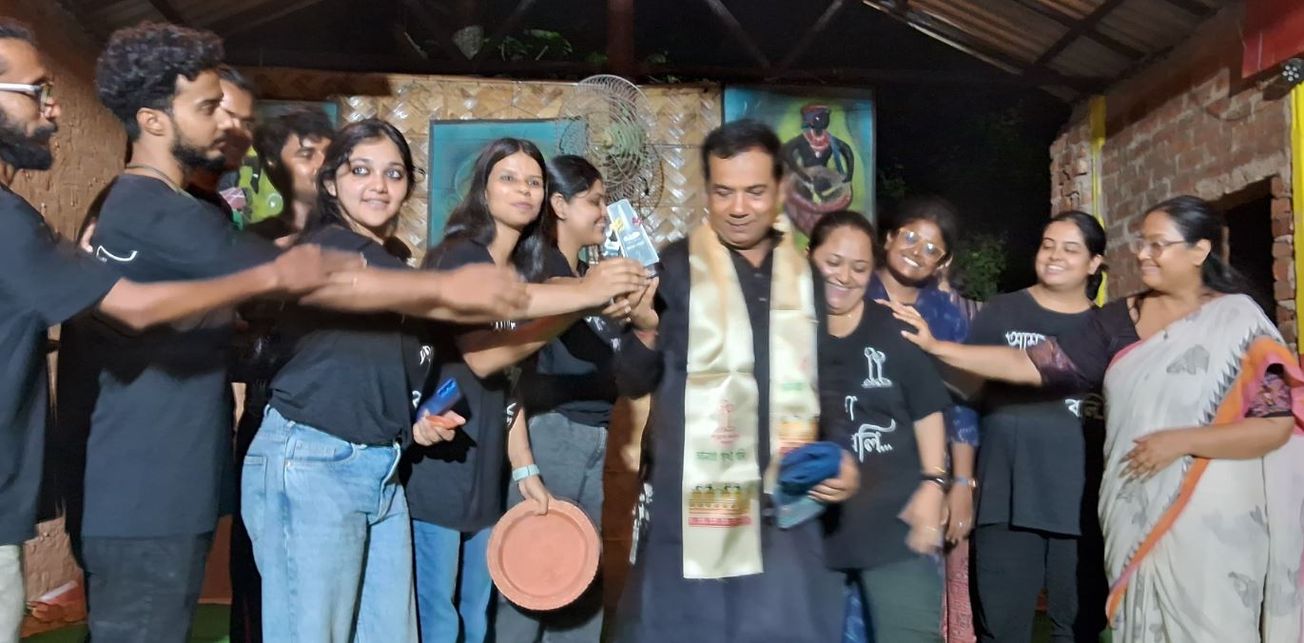 ঝাড়গ্রামের কথাকৃতি-র উদ্যোগে গল্পবলা কর্মশালা!