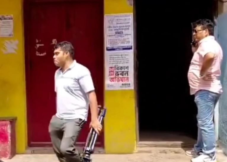 হাইকোর্টের নির্দেশে গঠিত সিটের সদস্যরা বৈঠক করলেন AIDSO সদস্যদের সাথে!